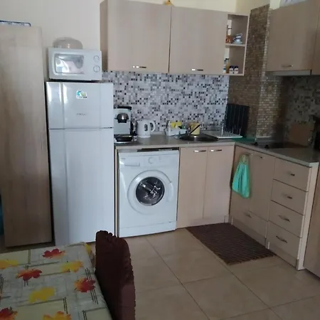 анастасия аполон 6 Apartamento Ravda